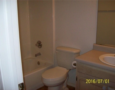 11793 Corona Crest Avenue - Photo Thumbnail 10