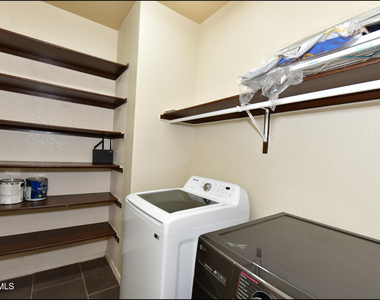 4913 Adrian Campos Street - Photo Thumbnail 38