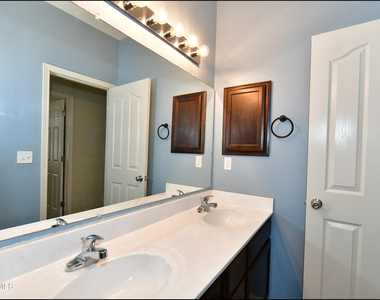 4913 Adrian Campos Street - Photo Thumbnail 35