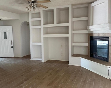 6026 Becca Drive - Photo Thumbnail 2