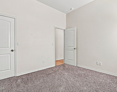 13253 Coldham Street - Photo Thumbnail 24