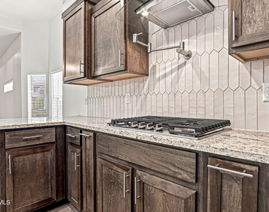 13253 Coldham Street - Photo Thumbnail 20