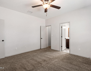 11648 Flor Freesia Drive - Photo Thumbnail 25