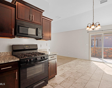 11648 Flor Freesia Drive - Photo Thumbnail 16