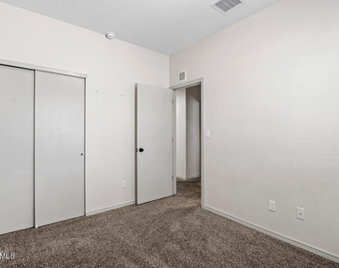 11648 Flor Freesia Drive - Photo Thumbnail 22