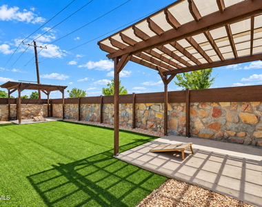13876 Loreina Luz Avenue - Photo Thumbnail 35