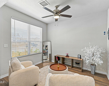 13876 Loreina Luz Avenue - Photo Thumbnail 5