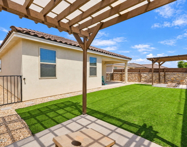 13876 Loreina Luz Avenue - Photo Thumbnail 37