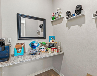 13876 Loreina Luz Avenue - Photo Thumbnail 8
