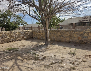 944 Montera Road - Photo Thumbnail 20