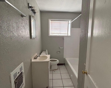 3906 Harrison Avenue - Photo Thumbnail 3