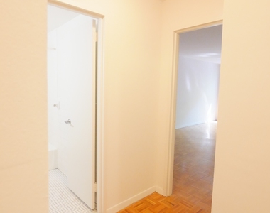 317 East 85th Street - Photo Thumbnail 9