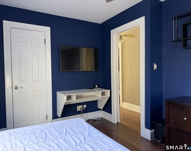 15 Overland Avenue - Photo Thumbnail 14