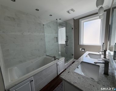 15 Overland Avenue - Photo Thumbnail 17