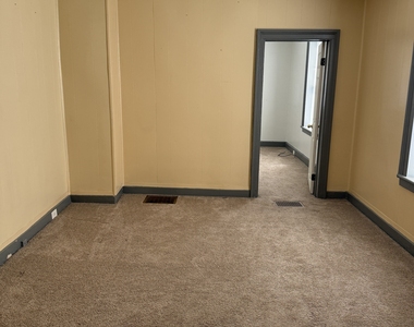 152 Scott Street - Photo Thumbnail 5