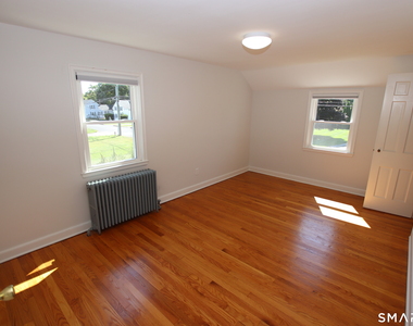 112 Pratt Street - Photo Thumbnail 14