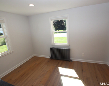 112 Pratt Street - Photo Thumbnail 11