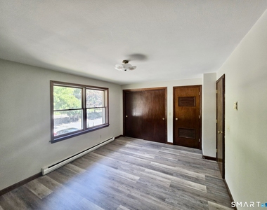 302 Boston Post Road - Photo Thumbnail 8