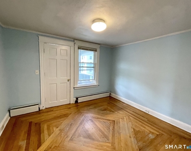 114 Tulip Street - Photo Thumbnail 8