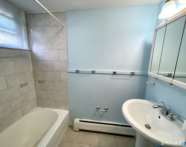 114 Tulip Street - Photo Thumbnail 11