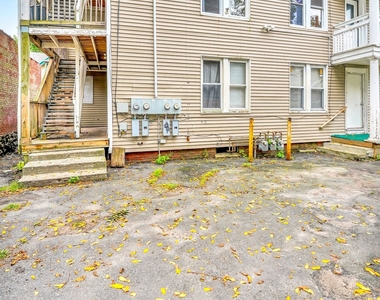 67 Burton Street - Photo Thumbnail 7