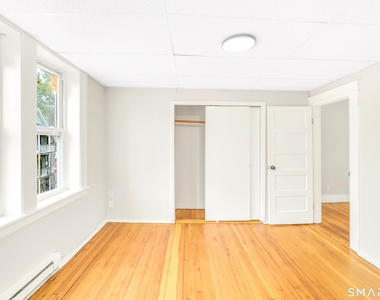 67 Burton Street - Photo Thumbnail 3