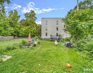 718 Winchester Avenue - Photo Thumbnail 8