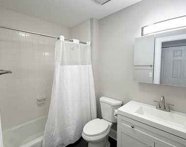 1414 Whitney Avenue - Photo Thumbnail 25