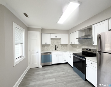 1414 Whitney Avenue - Photo Thumbnail 7