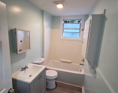 46 Washington Street - Photo Thumbnail 2