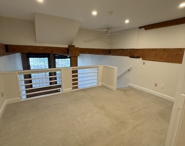 25 Grand Street - Photo Thumbnail 6