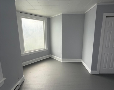 73 Waterville Street - Photo Thumbnail 3