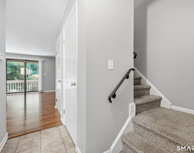 67 Cambridge Court - Photo Thumbnail 19