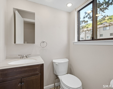 67 Cambridge Court - Photo Thumbnail 18