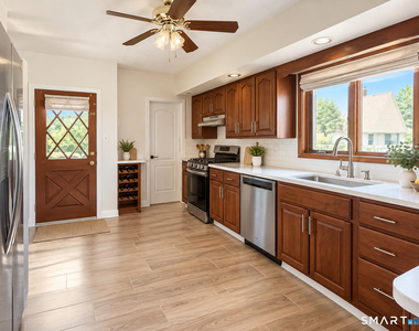1691 Broad Street - Photo Thumbnail 3