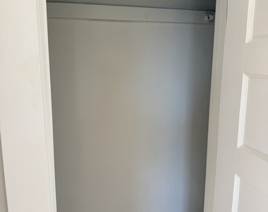 34 Beatty Street - Photo Thumbnail 11