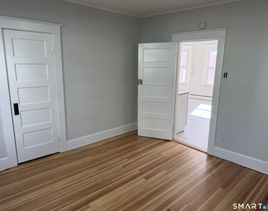 34 Beatty Street - Photo Thumbnail 1