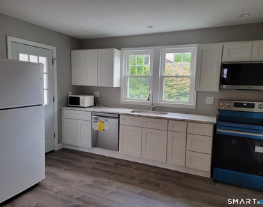 405 Wolcott Road - Photo Thumbnail 11