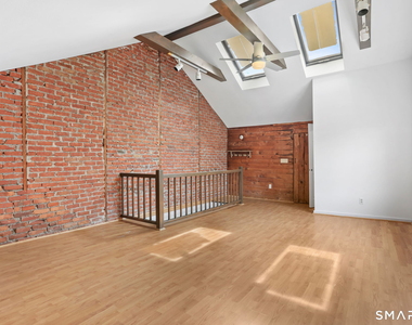 104 Thornton Street - Photo Thumbnail 25