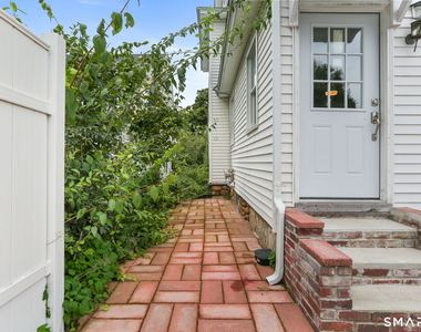 104 Thornton Street - Photo Thumbnail 35