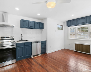 104 Thornton Street - Photo Thumbnail 13
