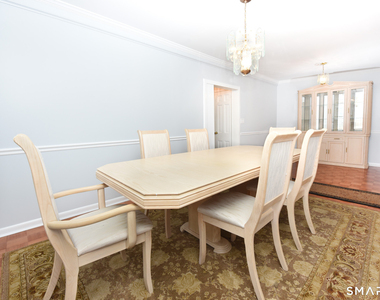 114 Jones Avenue - Photo Thumbnail 10