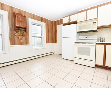 114 Jones Avenue - Photo Thumbnail 7