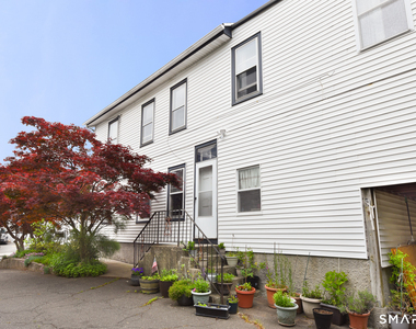 114 Jones Avenue - Photo Thumbnail 2