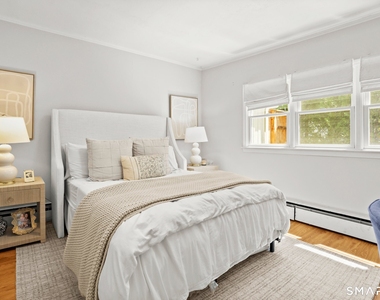 12 Thomes Street - Photo Thumbnail 7