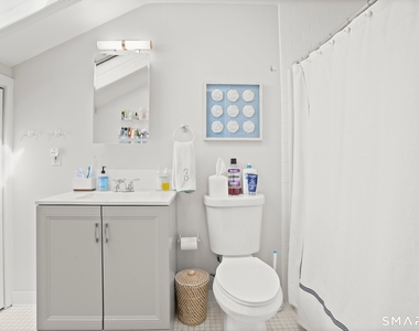 12 Thomes Street - Photo Thumbnail 12