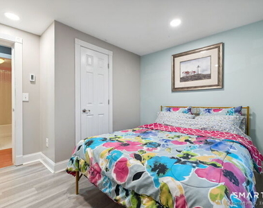 8 Auburn Trail - Photo Thumbnail 25