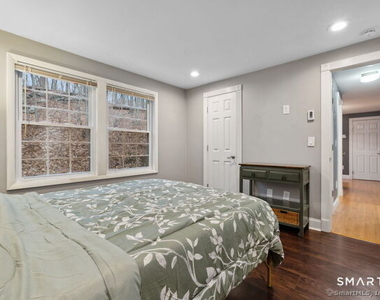 8 Auburn Trail - Photo Thumbnail 20