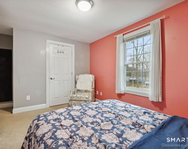8 Auburn Trail - Photo Thumbnail 23
