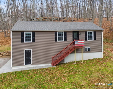 8 Auburn Trail - Photo Thumbnail 36
